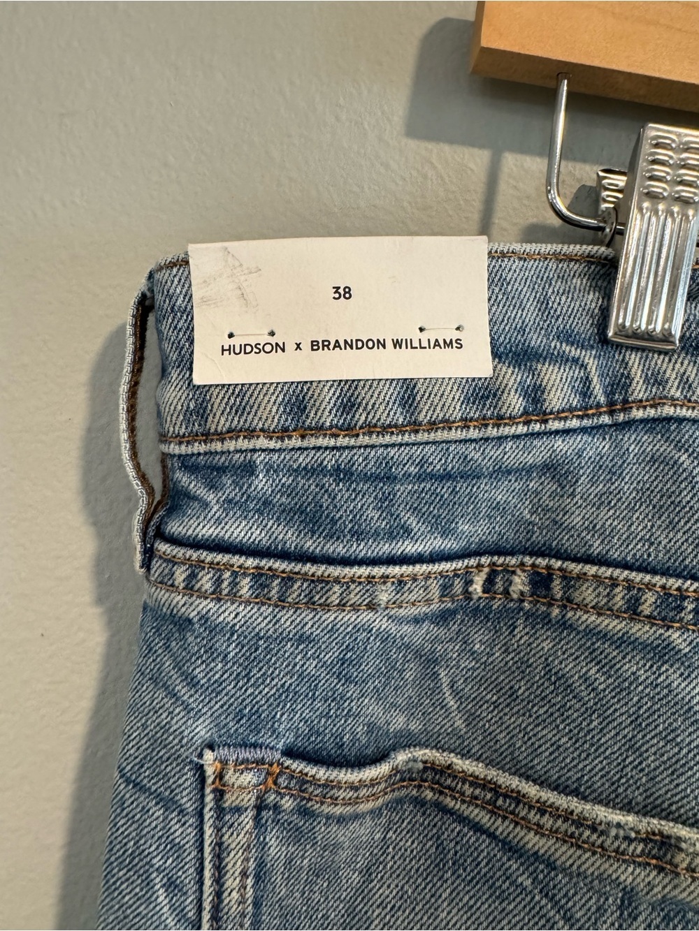 Hudson X Brandon Williams Light Wash Distressed Kick Flare Jack Jeans NEW 38 - Picture 7 of 11